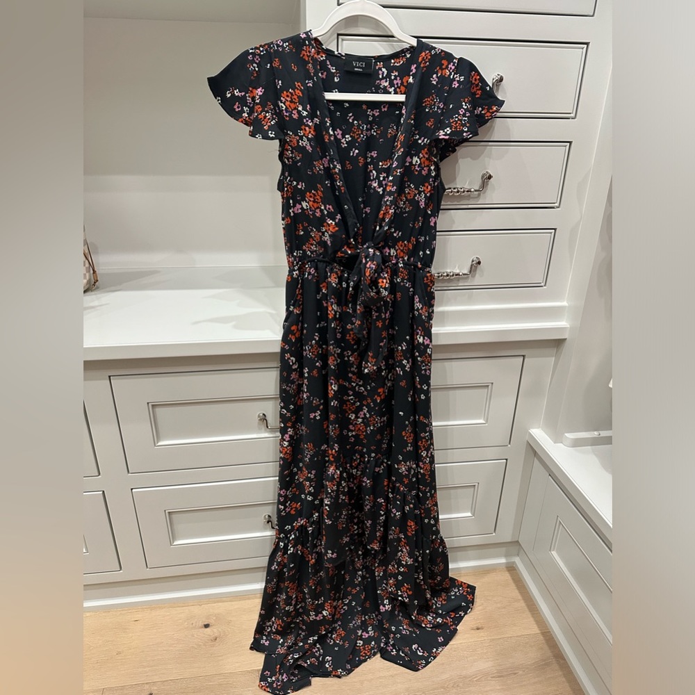 Vici ~ Floral Dress